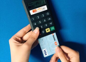 Rut Tien Mat Quan 10